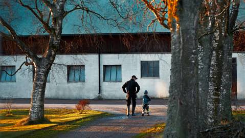 Bonde och ett barn